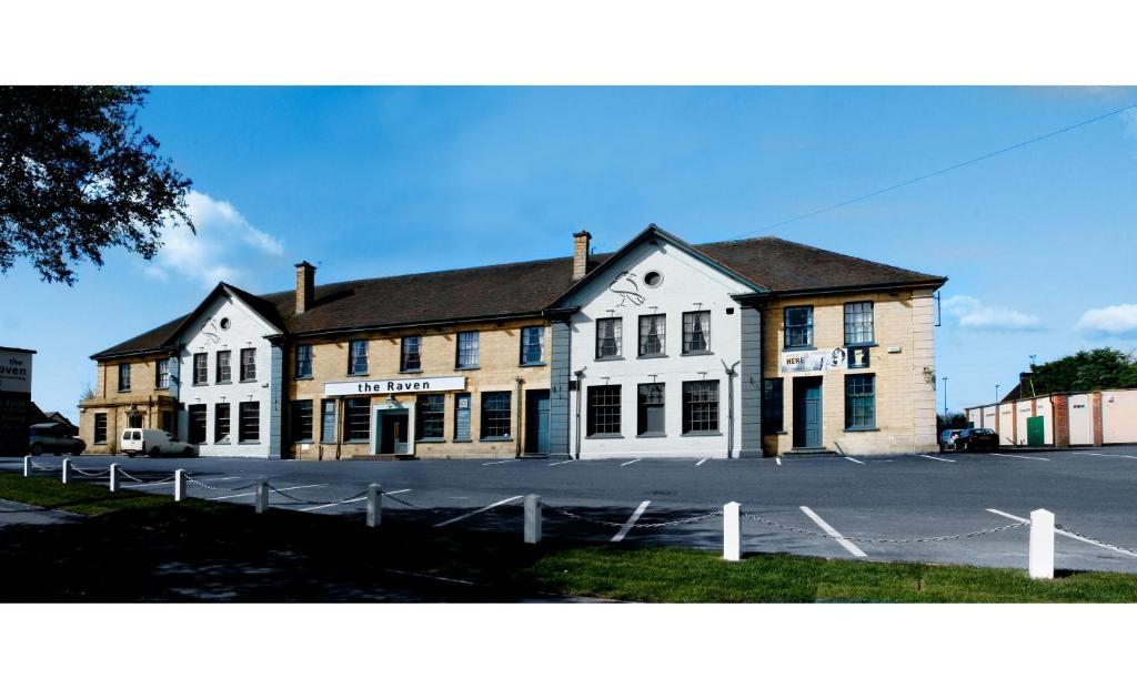 The Raven Hotel Corby Exteriör bild